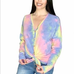 Long sleeve vneck button tie dye top shirt